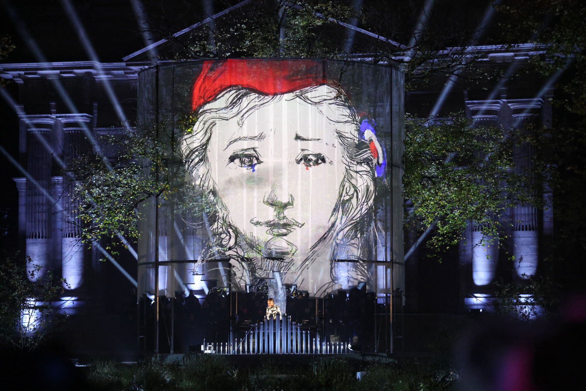 Homenaje a las víctimas de los atentados del Bataclan.