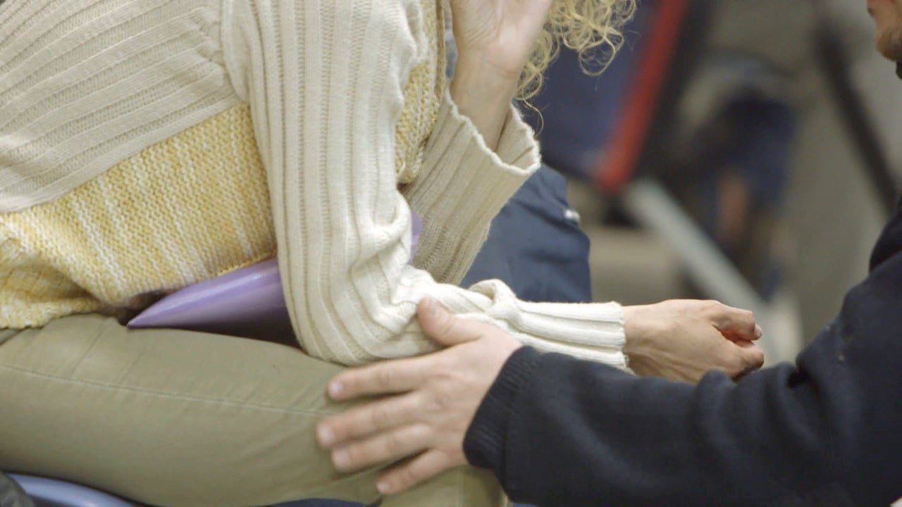 Con dos niños y sin trabajo