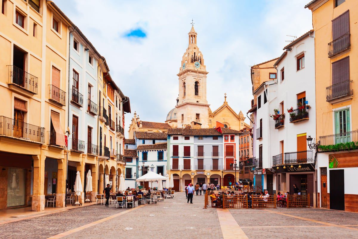 Descubriendo el poso de la historia en Xàtiva, de los iberos a Raimon | Escapadas por España | El Viajero