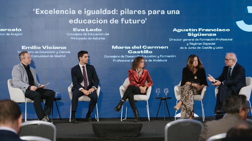 AGUSTÍN SIGÜENZA EDUCACIÓN | Agustín Francisco Sigüenza Molina, director general de Educación de Castilla y León: «La constancia en las políticas da sus frutos»