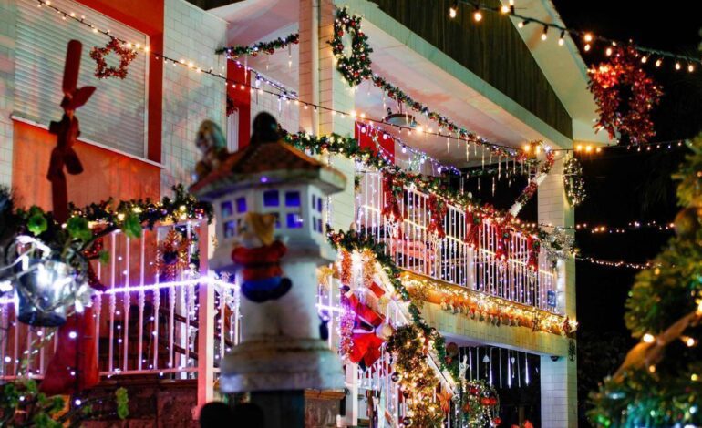 JARDÍN NAVIDAD ASTURIAS | Ni en Vigo ni en Nueva York: el jardín con la decoración de Navidad más espectacular (con más de 40.000 luces) se encuentra en este pueblo de Asturias