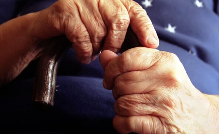 ARTROSIS INCIDENCIA | La artrosis en las manos se dispara un 70% en 20 años y ya afecta a 4 millones de personas, sobre todo mujeres mayores
