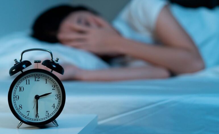 Largas filas en Ikea de clientes para conseguir el panel acolchado que ayuda a dormir mejor en la habitación