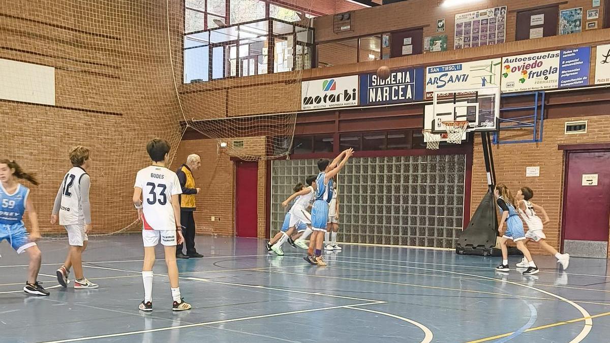 una victoria y dos derrotas para los equipos cangueses