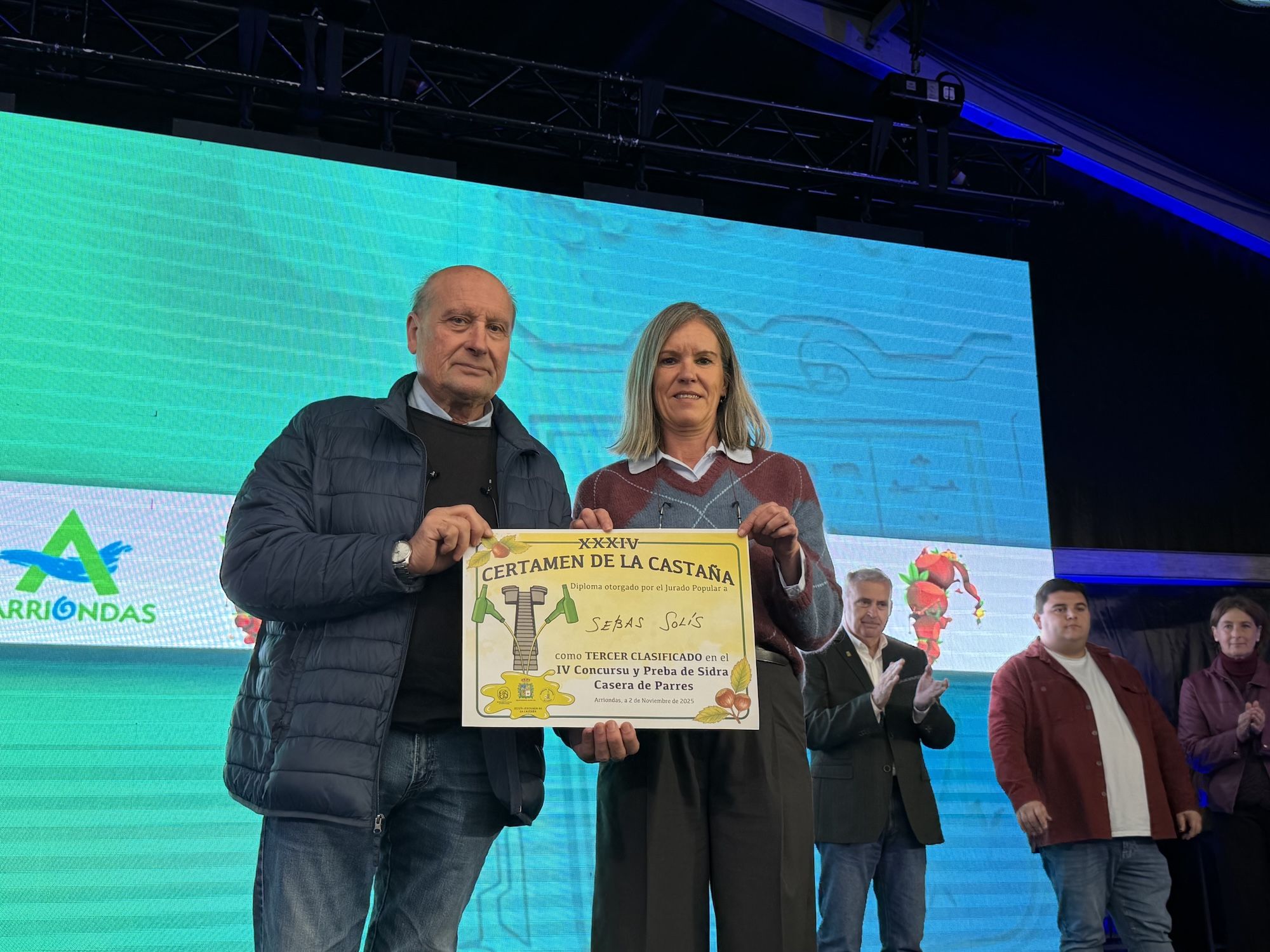 Concurso de castañas y productos de la huerta en Arriondas