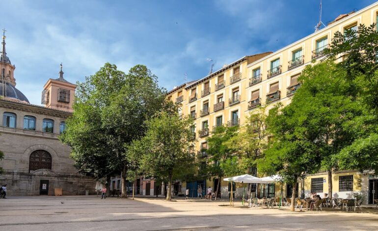 Conoce a fondo el barrio más castizo de Madrid: La Latina