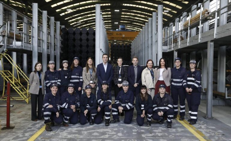 Las «mujeres de acero» de Gonvarri Asturias finalizan su periodo de formación en Corvera