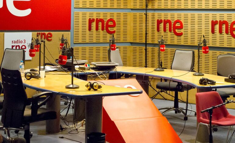 RTVE pone fin a las emisiones en Onda Media y refuerza su apuesta por la radio digital