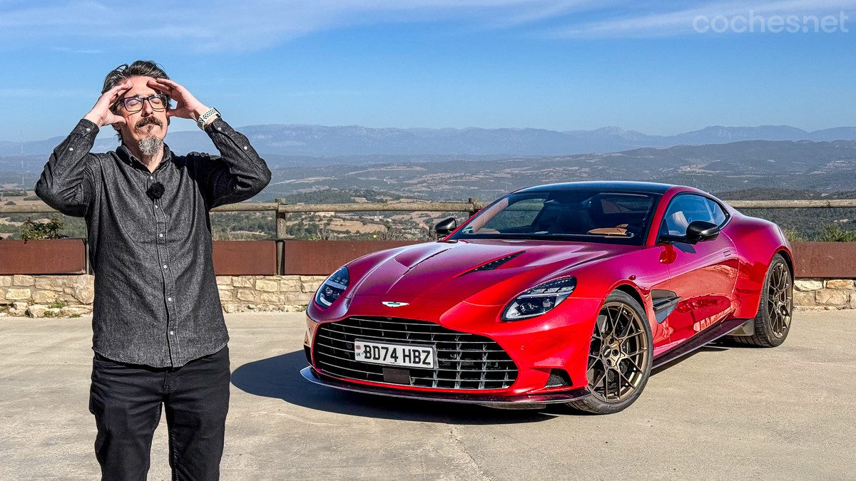 En vídeo: Probamos el Aston Martin Vanquish, fantástico V12