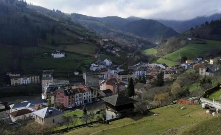 Pola de Allande celebra un congreso pionero sobre espiritualidad, conciencia y salud