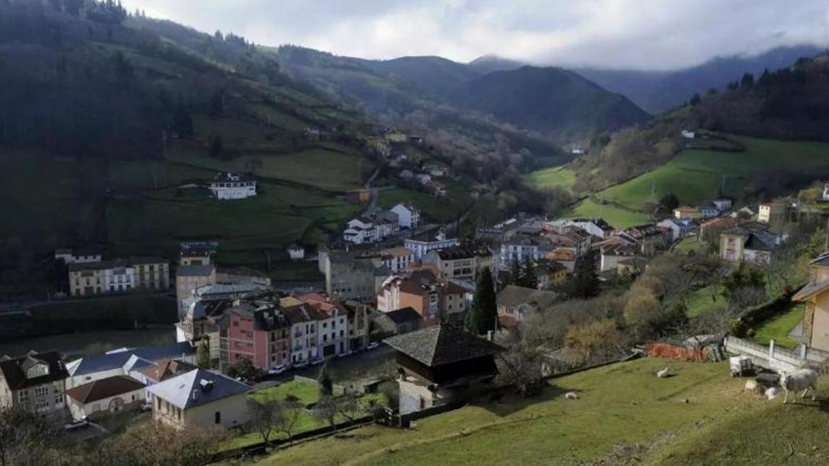 Pola de Allande celebra un congreso pionero sobre espiritualidad, conciencia y salud