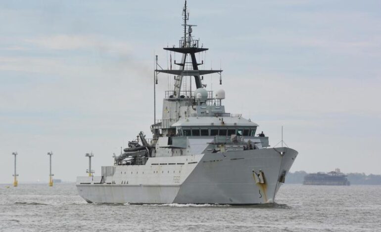 Reino Unido | Buques británicos y de la OTAN vigilan a dos buques de guerra rusos en el canal de la Mancha