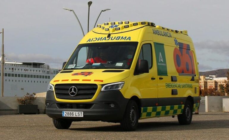 ACCIDENTE HUÉTOR SANTILLÁN | Mueren dos jóvenes de 21 y 17 años al chocar su coche con un muro en Granada