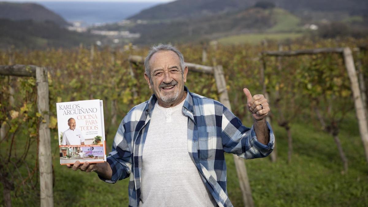 LIBRO KARLOS ARGUIÑANO | Karlos Arguiñano: «Cuando cocino, pienso en la gente que gana 1.000 o 1.200 euros al mes»