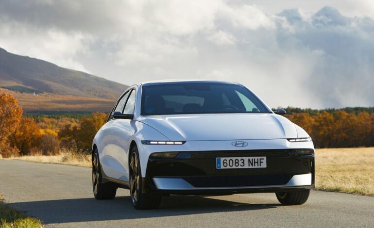 Hyundai renueva el Ioniq 6 y aumenta su oferta en coches eléctricos