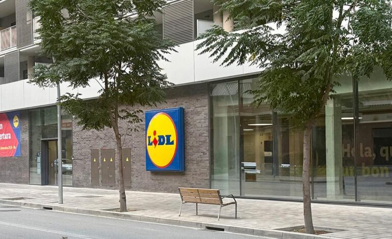 BRUMAS CORPORALES LIDL | Aterrizan en Lidl por tiempo limitado las brumas corporales que te trasladarán al verano: tres fragancias y menos de 3 euros cada una