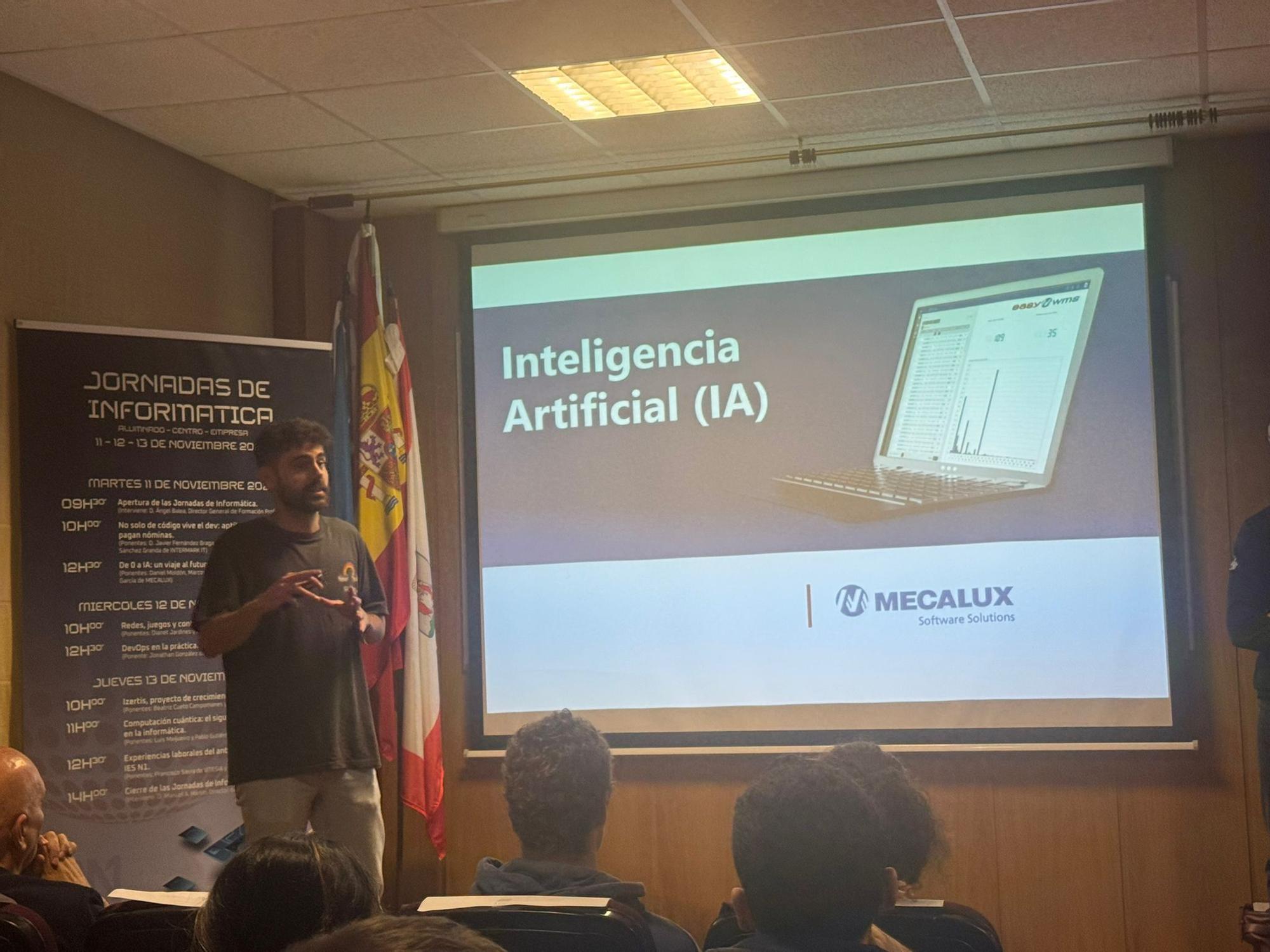 En marcha las Jornadas de Informática del IES Número 1 de Gijón (en imágenes)