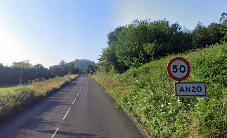 un vigilante encontró el coche en la carretera y llamó a Emergencias