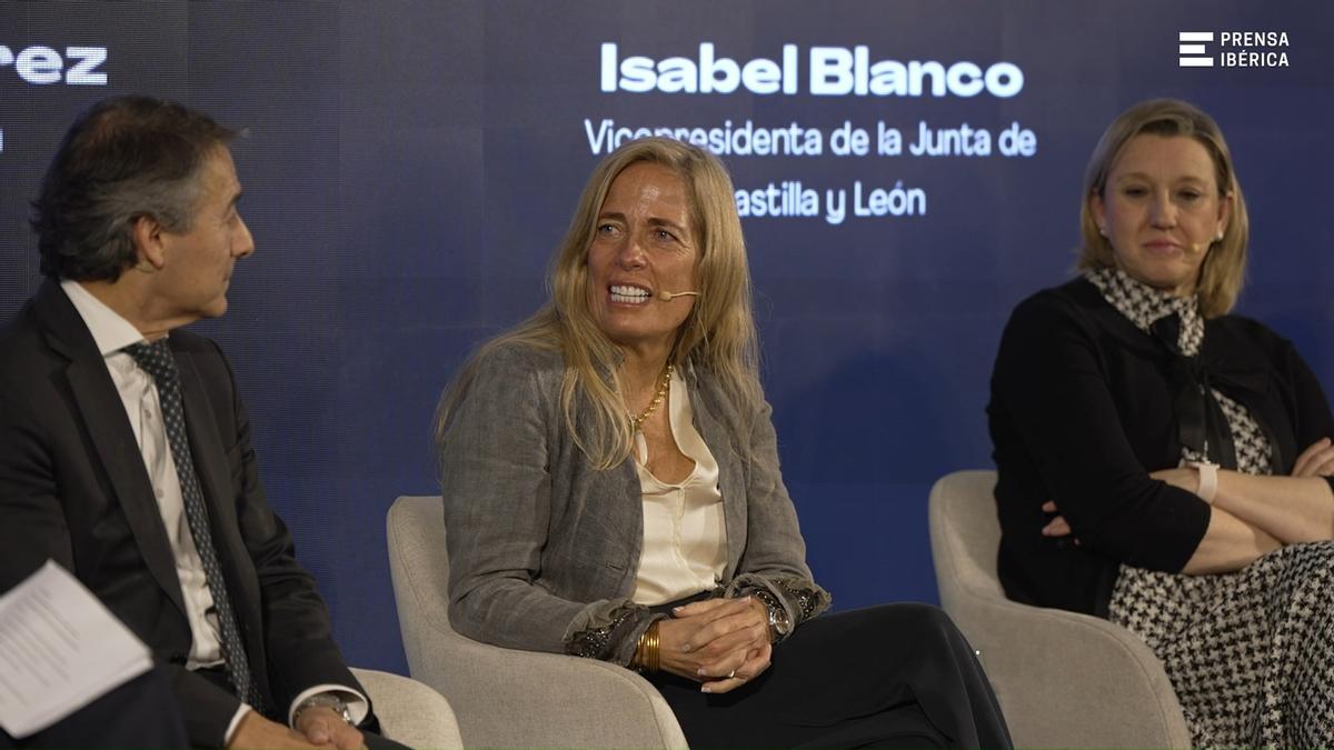 FORO ESPAÑA 360 | La capacidad de la red eléctrica y el impacto de la IA en la administración y en las aulas emergen entre los retos que afrontan las comunidades