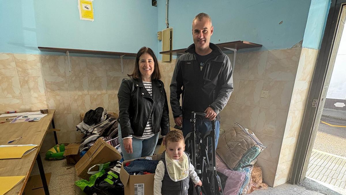 los vecinos se vuelcan con la donación de ropa