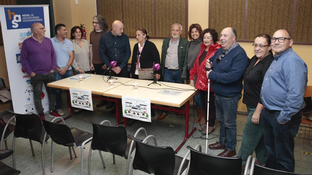 Las asociaciones sociosanitarias de Gijón abordan la brecha digital