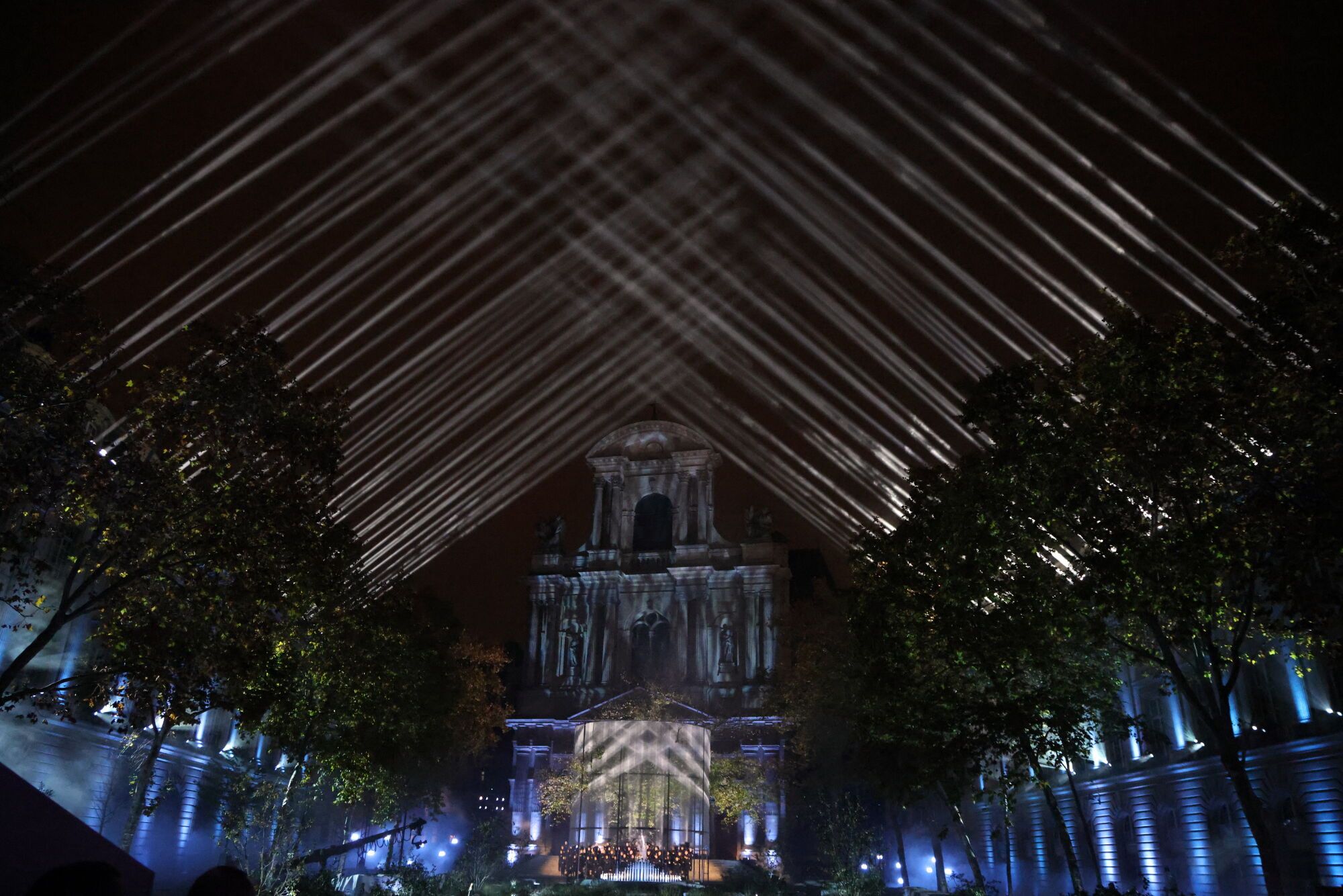 Homenaje a las víctimas de los atentados del Bataclan.