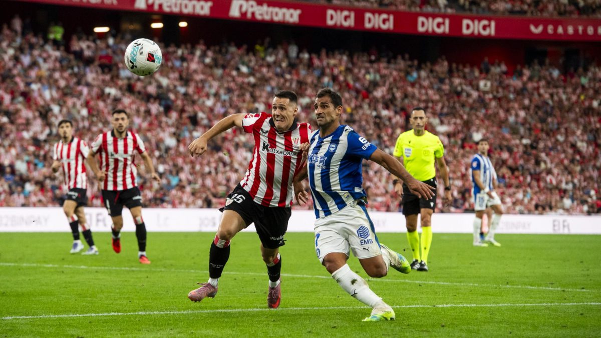 El Athletic aborda la salida de Izeta y no contempla el retorno de cesiones