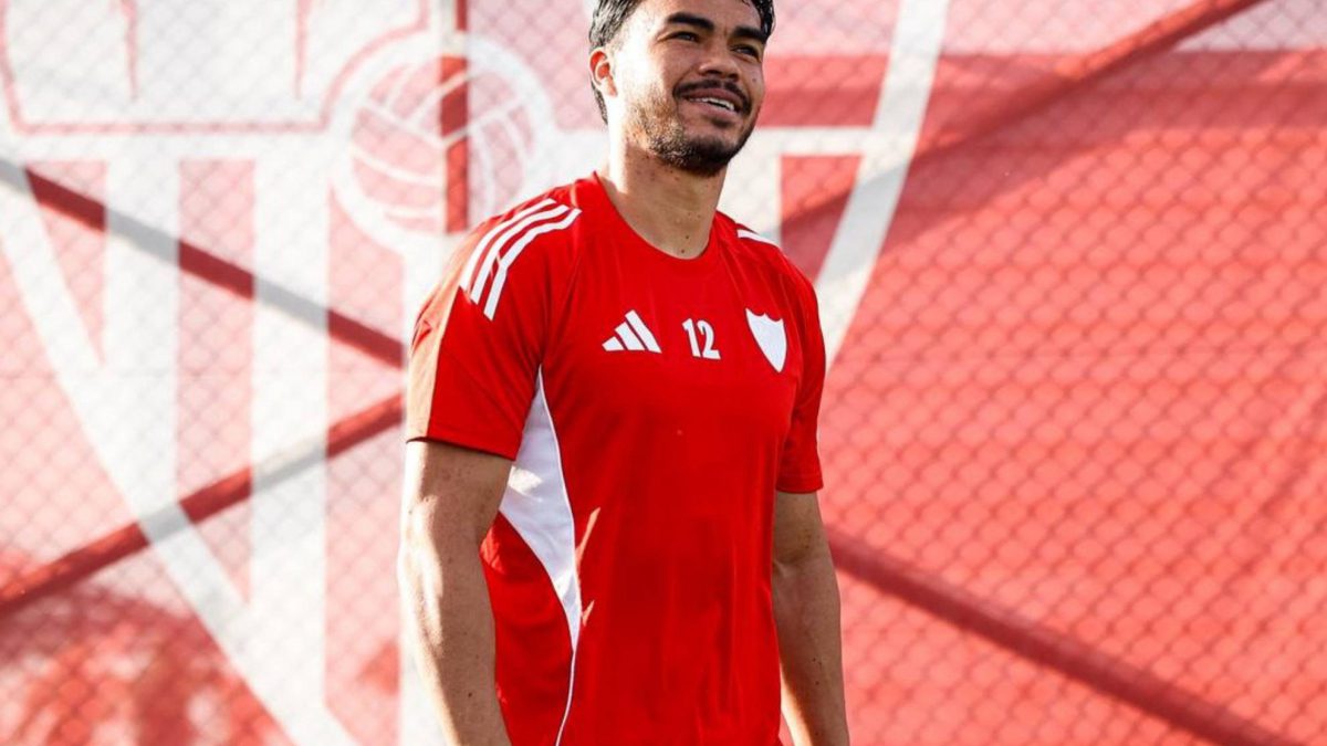 Suazo, nueva baja en el Sevilla