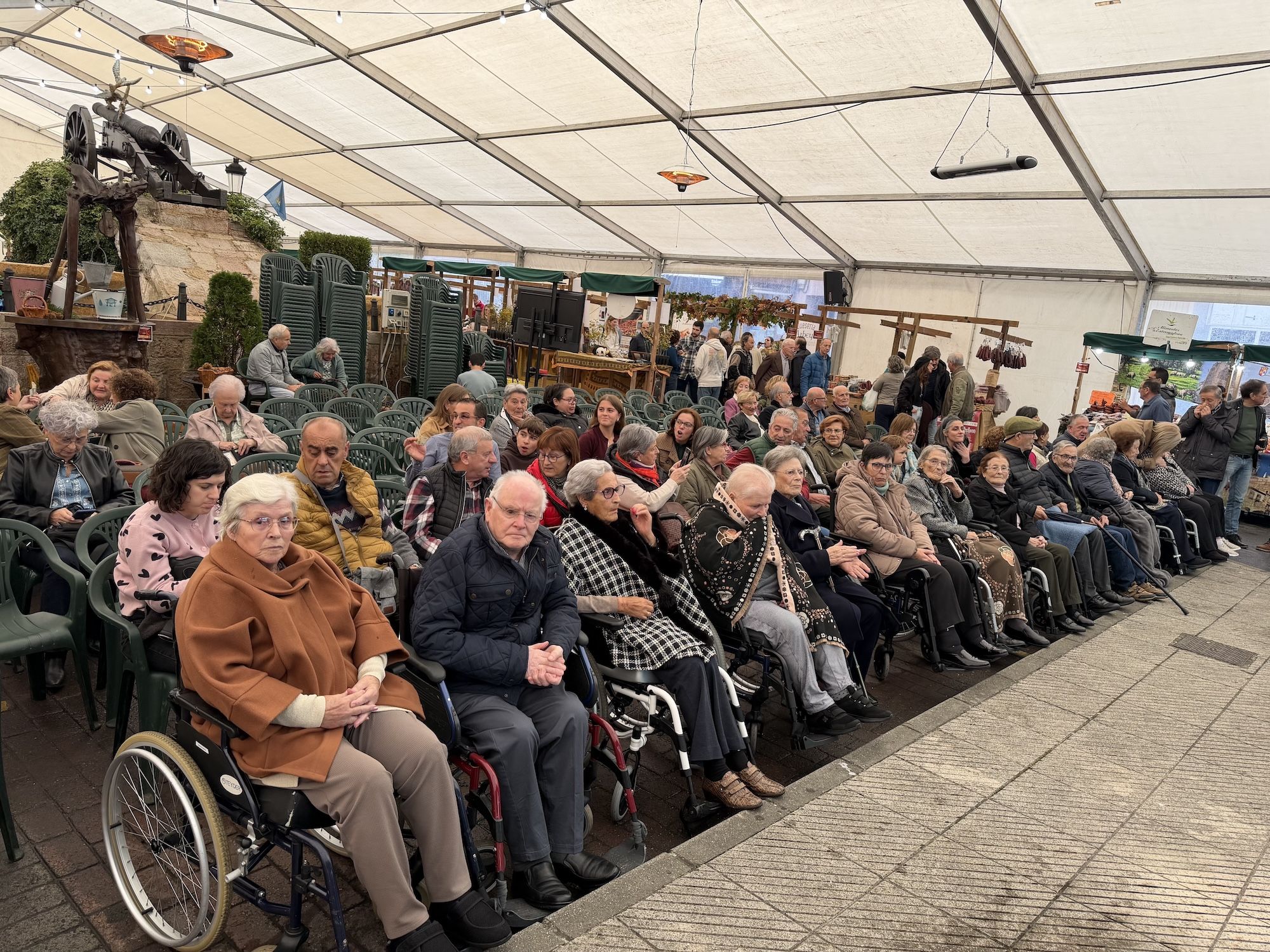 Concurso de castañas y productos de la huerta en Arriondas