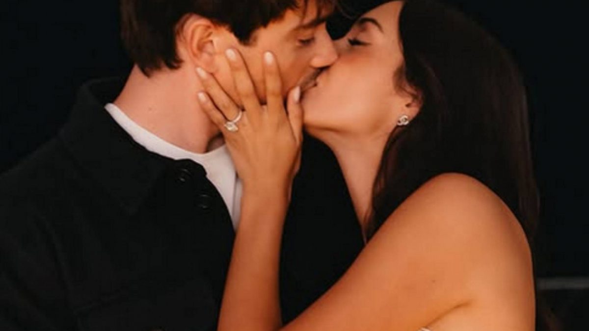 Charles Leclerc y la modelo Alexandra Saint Mleux anuncian su compromiso