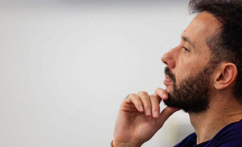 El peor momento de Corberán en el Valencia