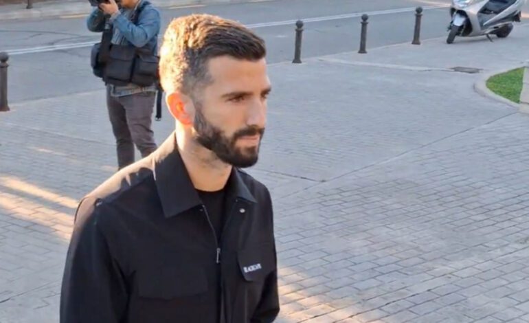 Gourlay se apunta a la hora feliz: buscar liderazgo en enero