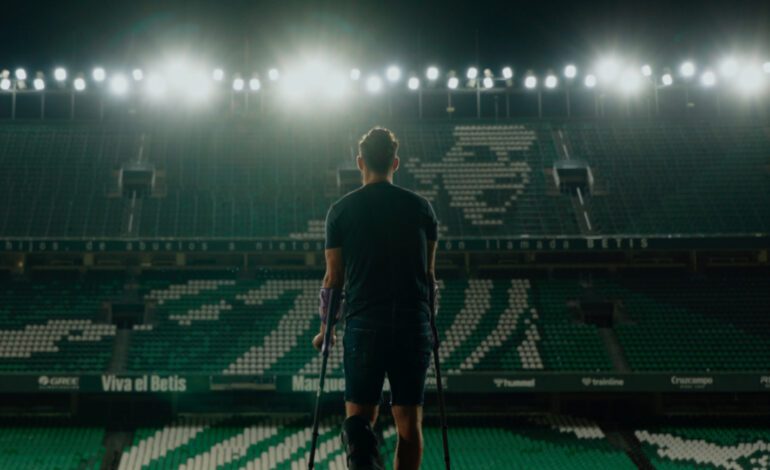 Sara Sálamo lleva a la gran pantalla de la mano de Isco el lado más vulnerable de los futbolistas