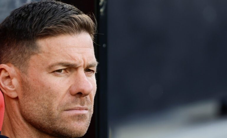 a Xabi se le acusa de querer ser entrenador