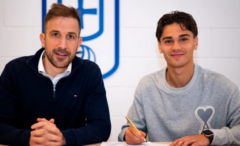 El Oviedo blinda a Pablo Agudín hasta 2029