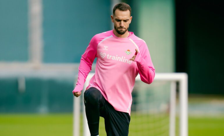 Pau López da un paso más en su recuperación y ya pisa el césped