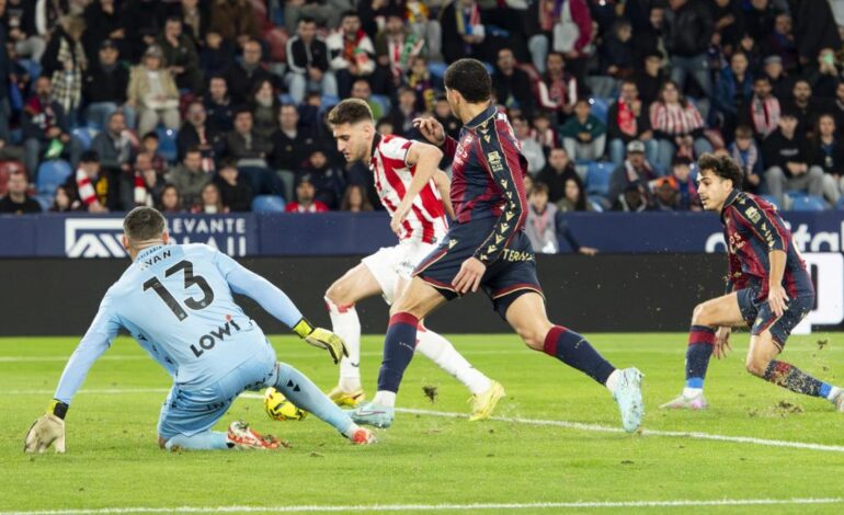 Navarro trabajará en doble sesión