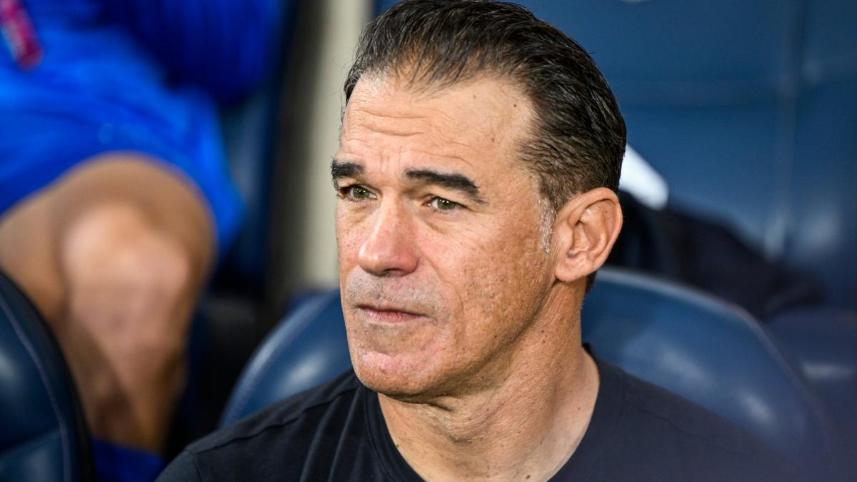 LEVANTE LUIS GARCÍA PLAZA