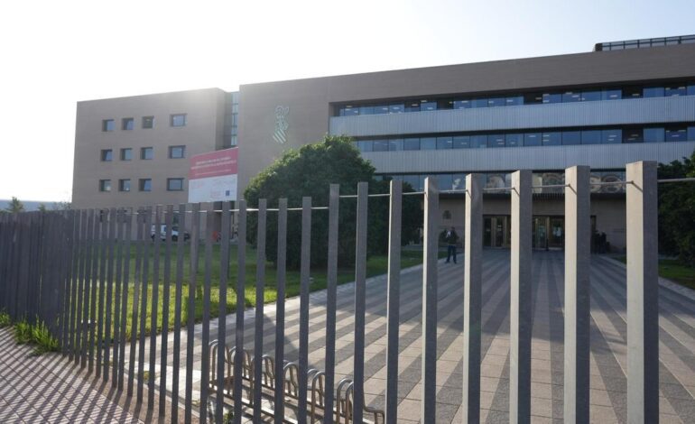 JUICIO VIOLENCIA DE GÉNERO | Condenado en Castellón a 10 años de prisión por rociar con gasolina a su expareja y prenderle fuego