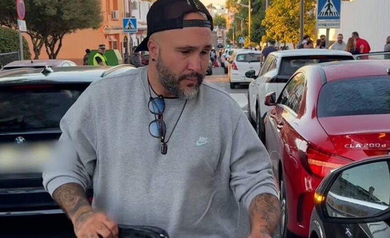 Kiko Rivera reaparece con Vanesa y presume de su nueva casa tras la separación