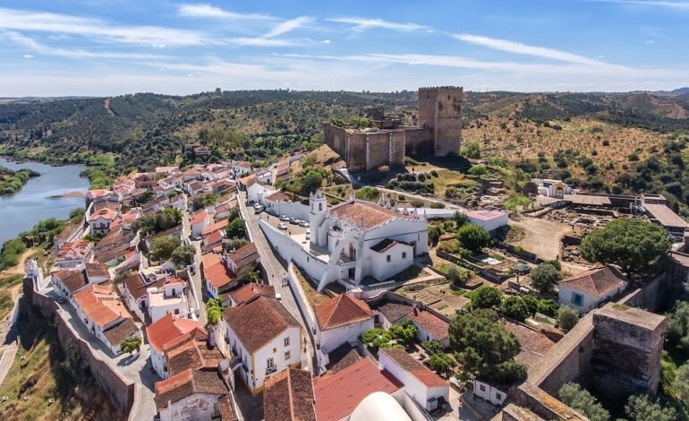 Estos 3 pueblos portugueses están entre los mejores del mundo según la OMT y sabemos por qué: historia, paisaje y mucho sabor