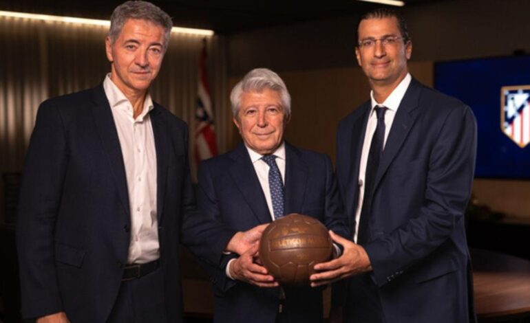 Algo se mueve en el fútbol español