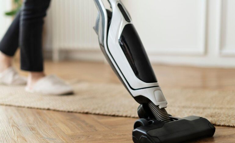 Así es el aspirador low-cost de Lidl de X euros que elimina la suciedad de cualquier superficie