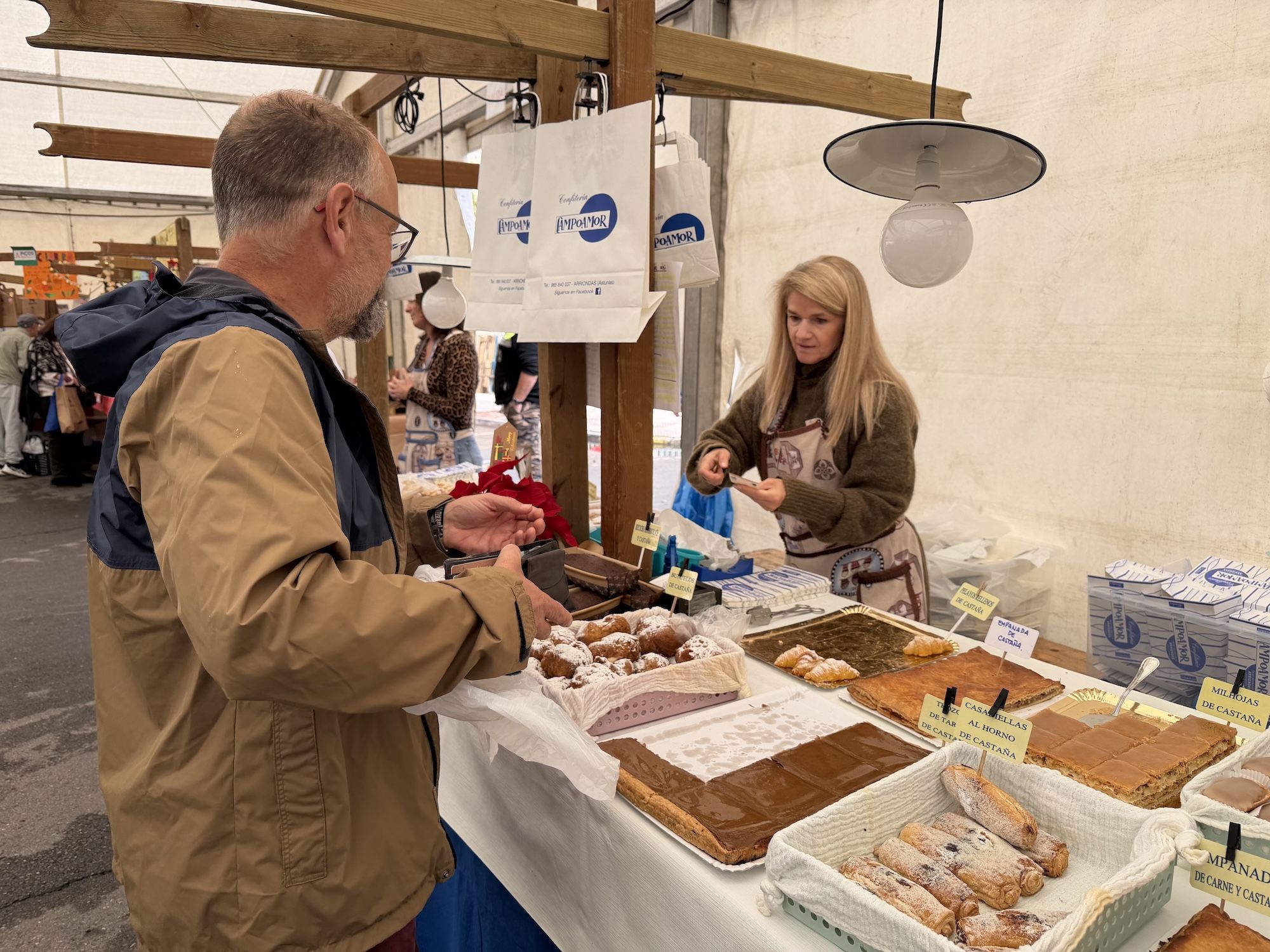Concurso de castañas y productos de la huerta en Arriondas
