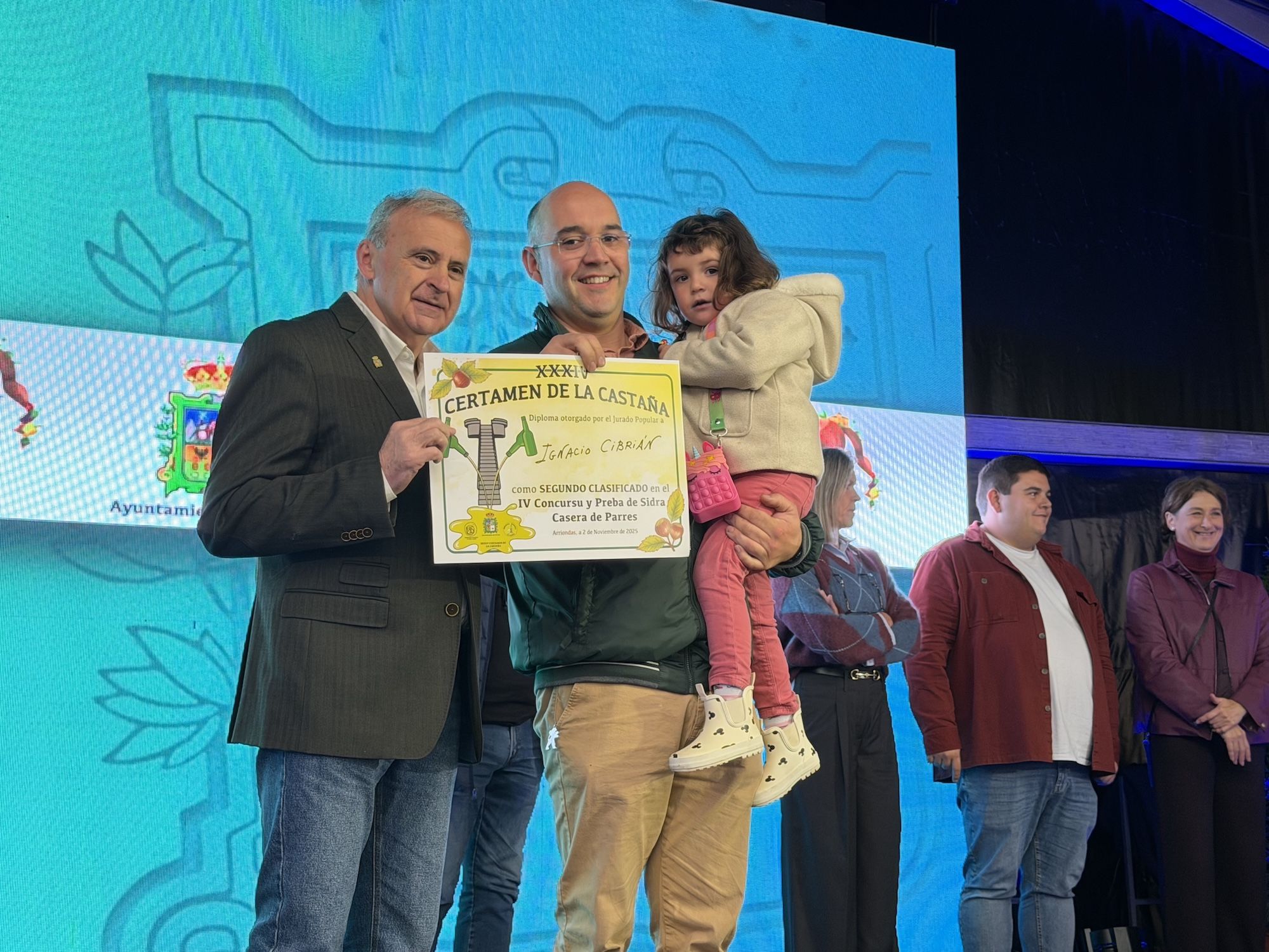 Concurso de castañas y productos de la huerta en Arriondas