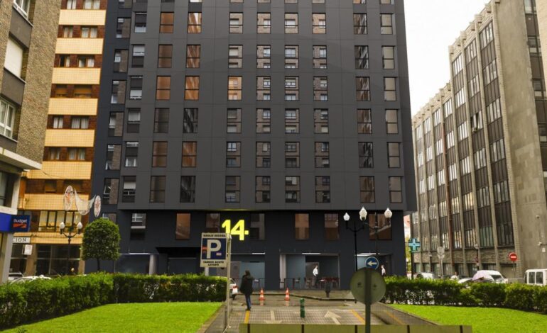NUEVO HOTEL ROBLEDO GIJÓN | El Hotel Robledo de Gijón vuelve a abrir sus puertas: esta es la nueva cadena que ha comprado el edificio