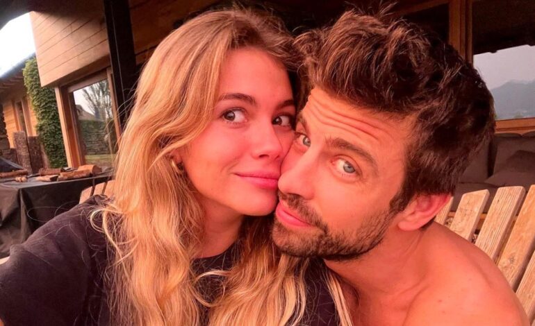 Imágenes del día: Gerard Piqué y Clara Chía derrochan cariño y complicidad en un partido de fútbol en Andorra