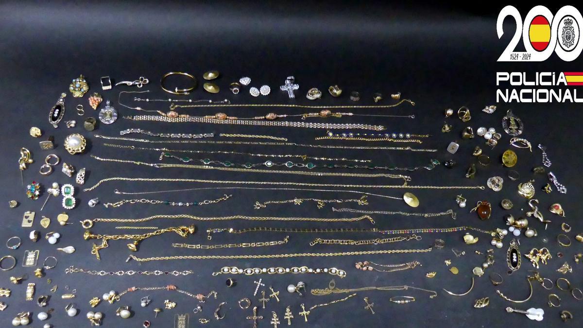 ROBOS AYUDA A DOMICILIO LANGREO