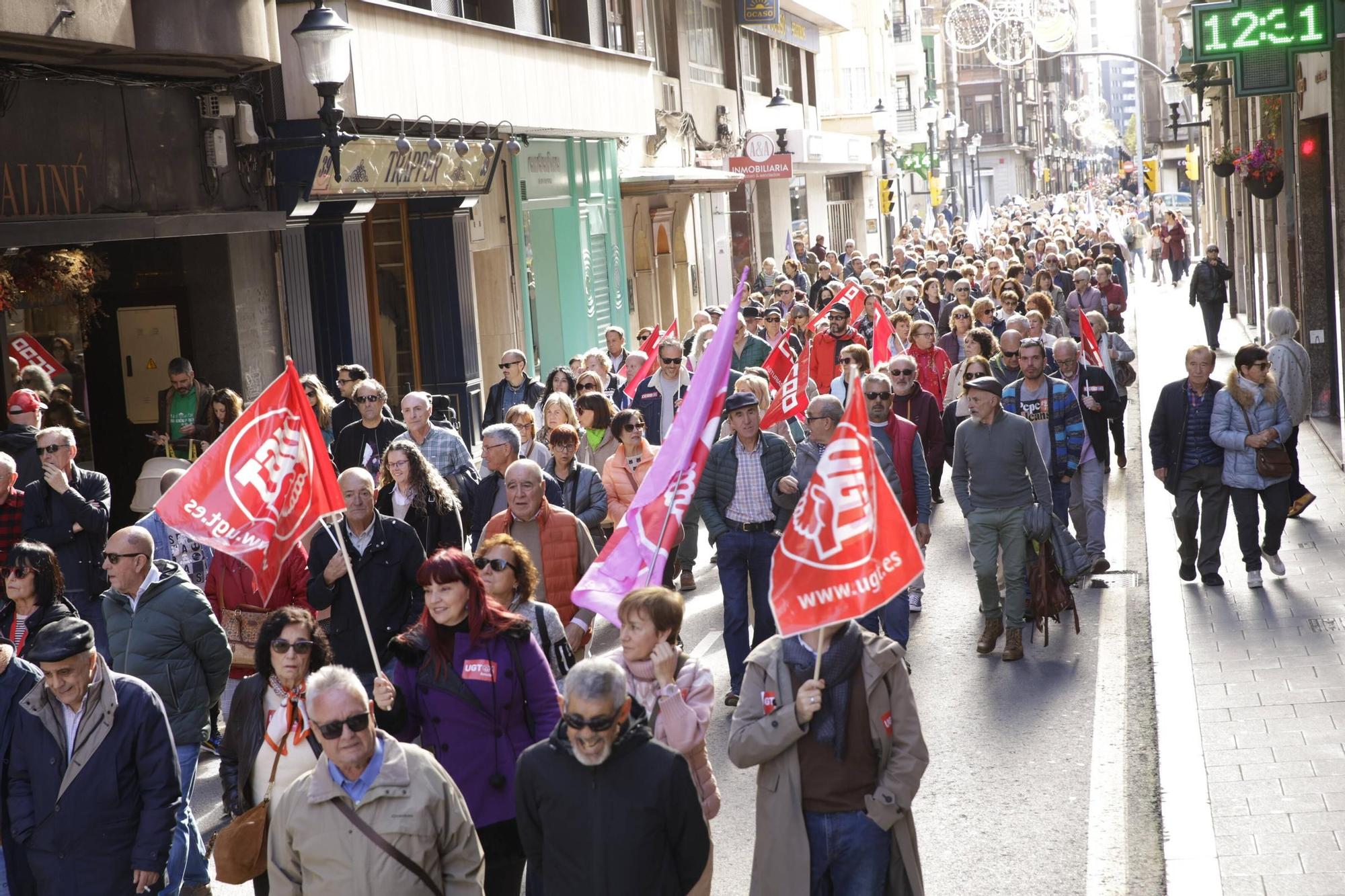 La movilización por la salud pública en Gijón, en imágenes