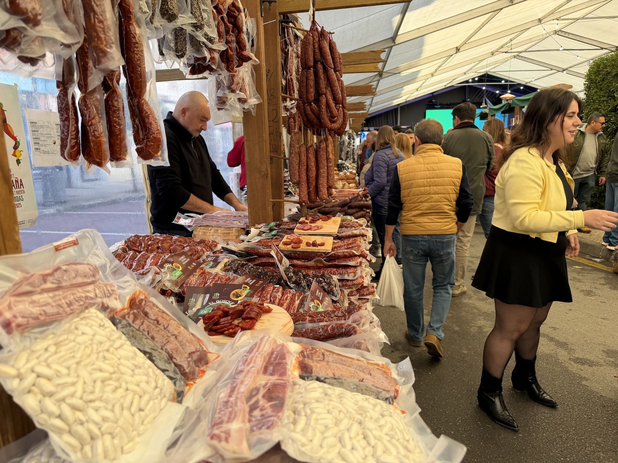 Concurso de castañas y productos de la huerta en Arriondas
